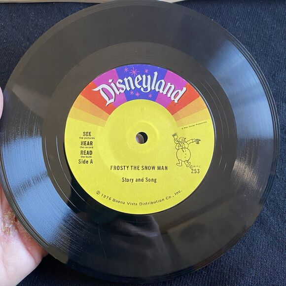 Vintage 1976 Little Golden Book & Record Of Frosty The Snowman. Read Along. USA. - Picture 9 of 13